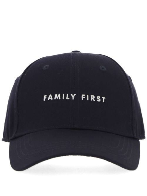 Navy blue hat with logo Family first | HF2401DARK BLUE